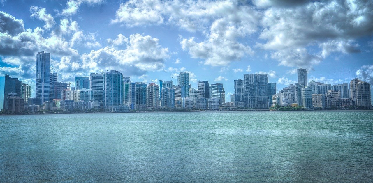 miami, florida, cityscape-884626.jpg